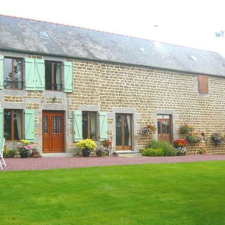 Le Rocher B&B Yvrandes Esterno foto