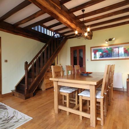 Le Rocher B&B Yvrandes Esterno foto